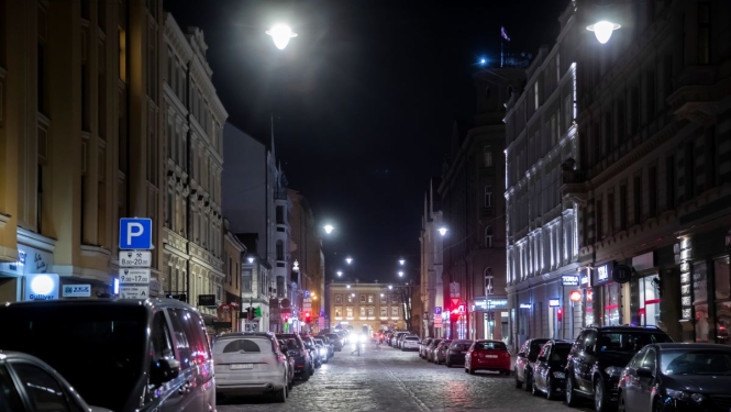 Rīgas iela vakarā