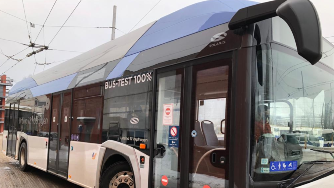 Ar ūdeņradi darbināms autobuss