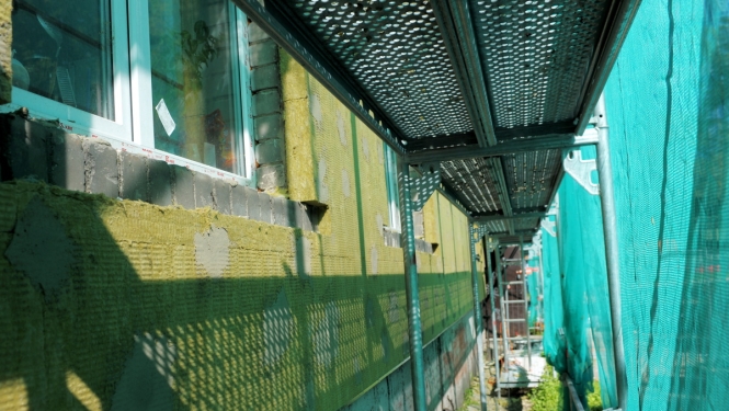 Fasādes siltinšana