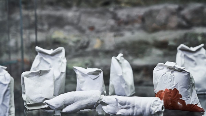 Jāņa Kupča personālizstādes “Puškinam bija četri dēli, un visi idioti” plakāts