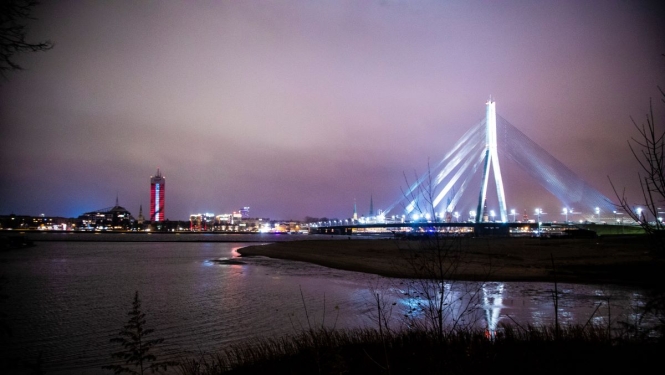 Skats uz Vanšu tiltu