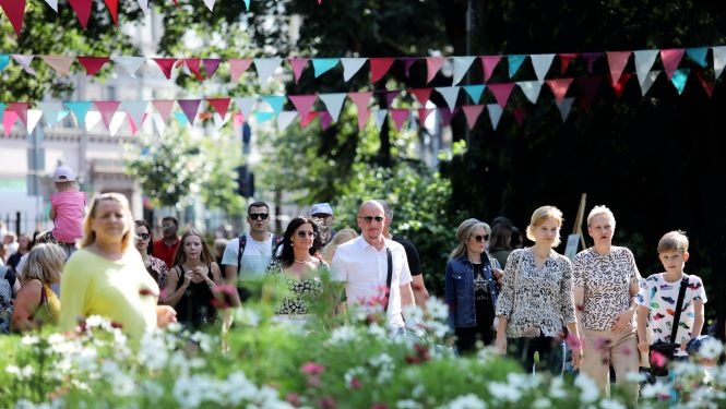 Rīdzinieki svin svētkus