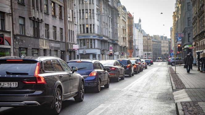 Aleksandra Čaka ielas velojosla