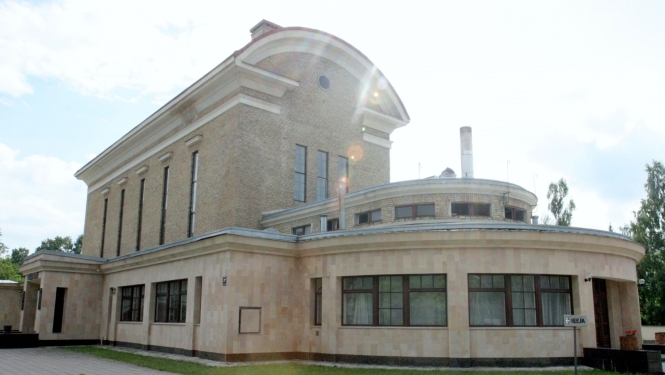 Rīgas krematorija ēka