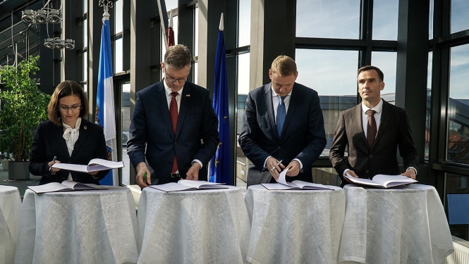 Rīcības plāna parakstīšana