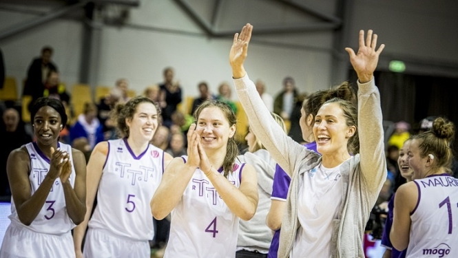 TTT Rīga basketbolistes