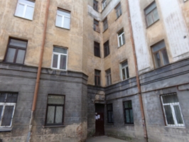 Ēka Daugavpils ielā 49-13