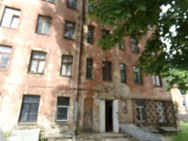 Ēka Katoļu iela 25