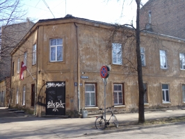 Ēka Laboratorijas iela 23