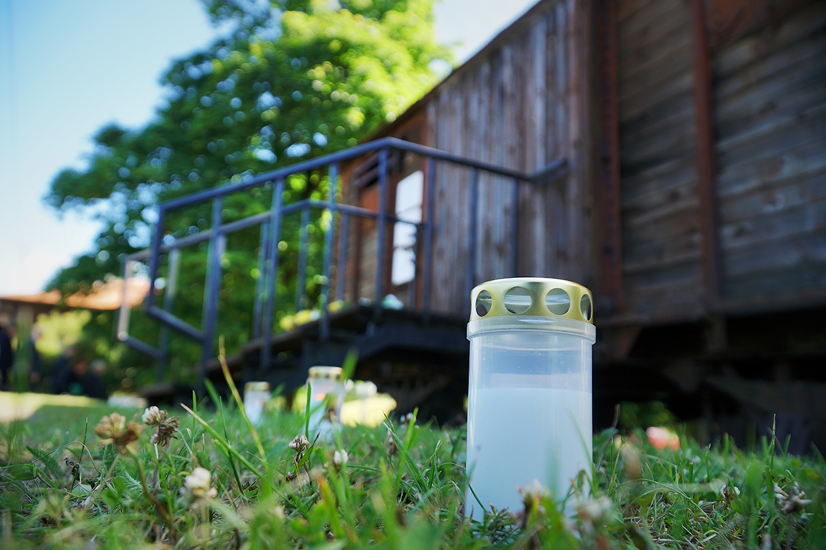 Komunistiskā terora upuru piemiņas vietā Torņakalnā