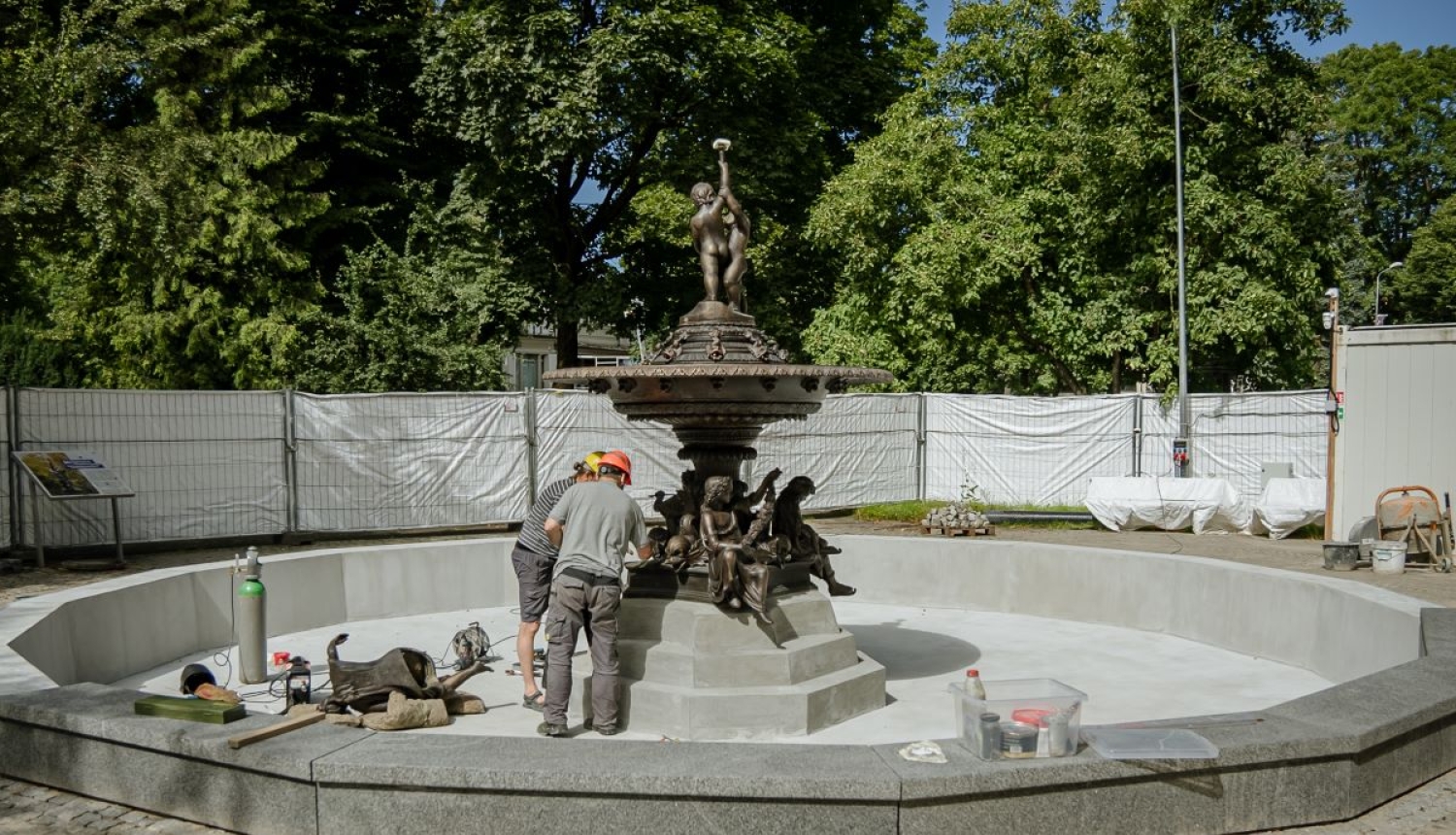 Atjauno strūklaku Vērmanes dārzā