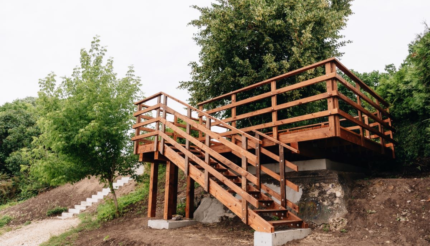 Atpūtas vieta Jāņogu ielā