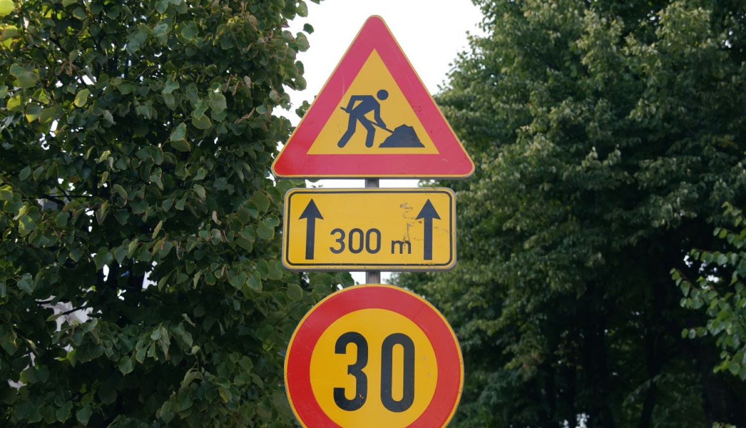 Ceļazīme ceļu remonts