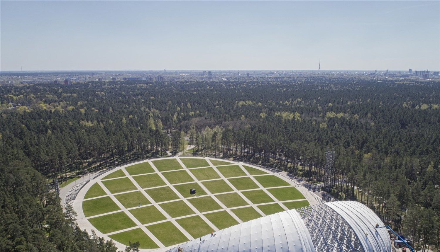 Mežaparka estrādes kupols no augšas