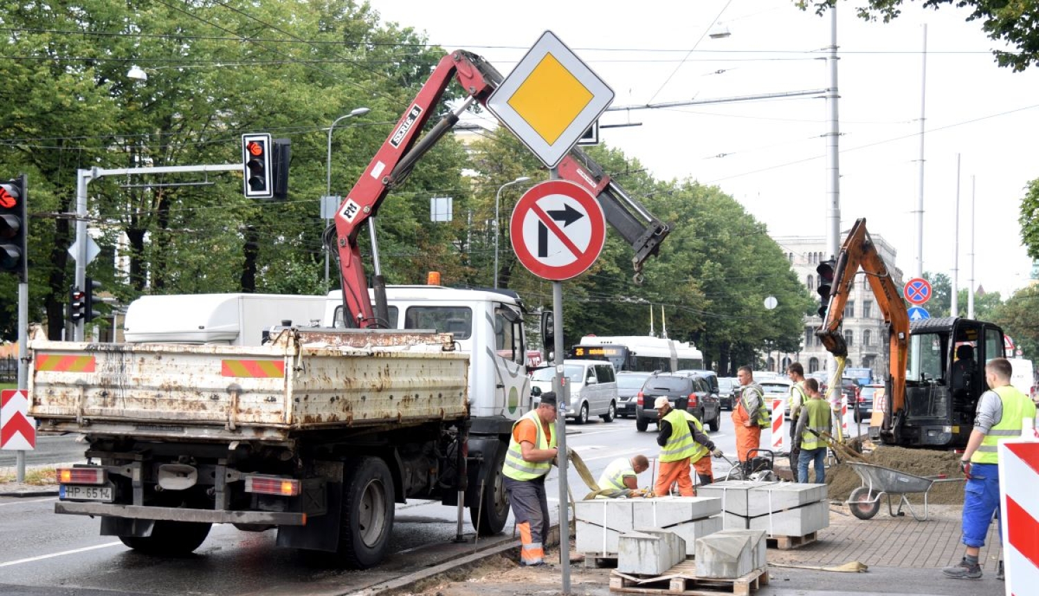 Ielas seguma remontdarbi