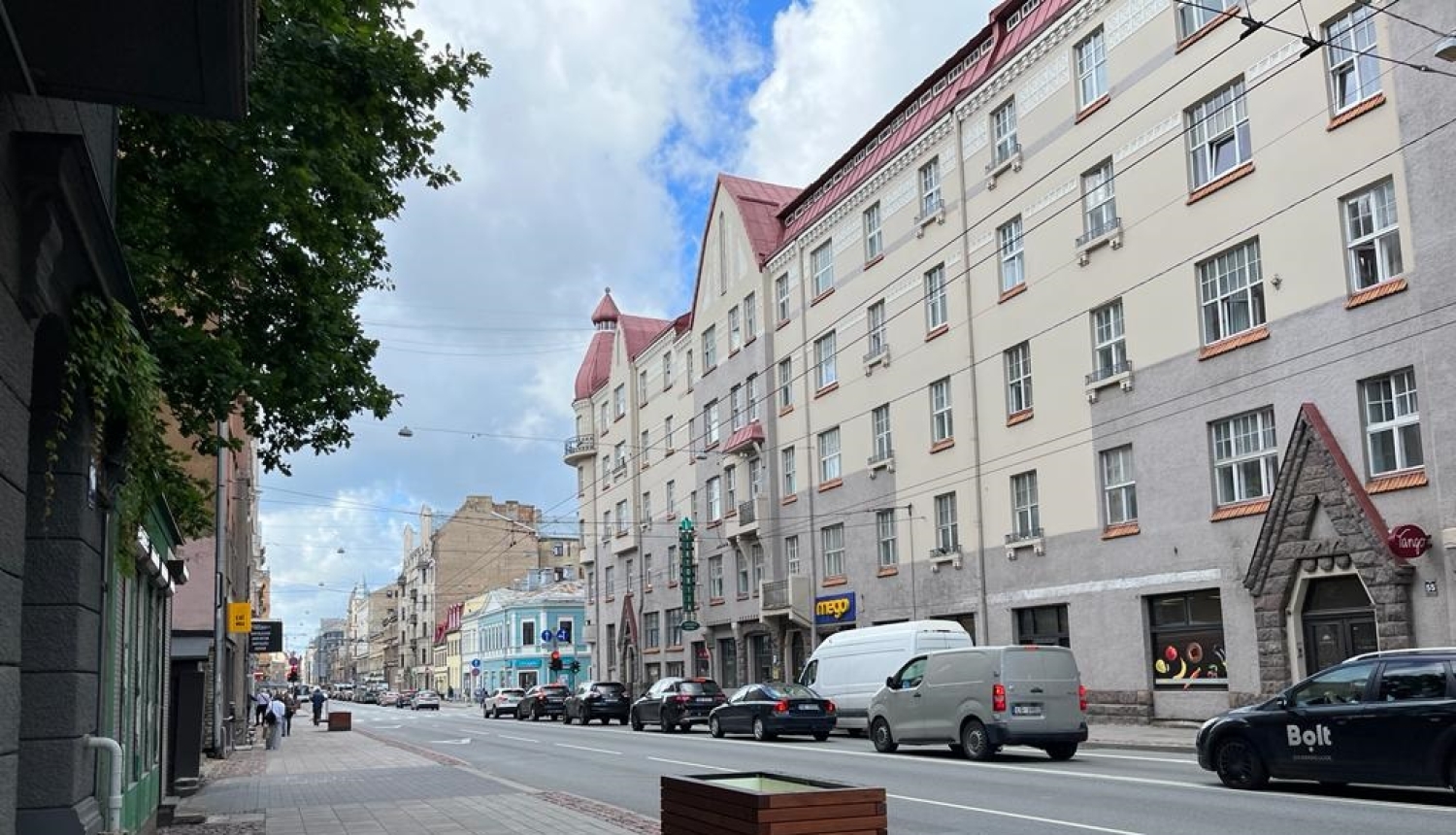 Labiekārtošanas darbi A.Čaka ielā