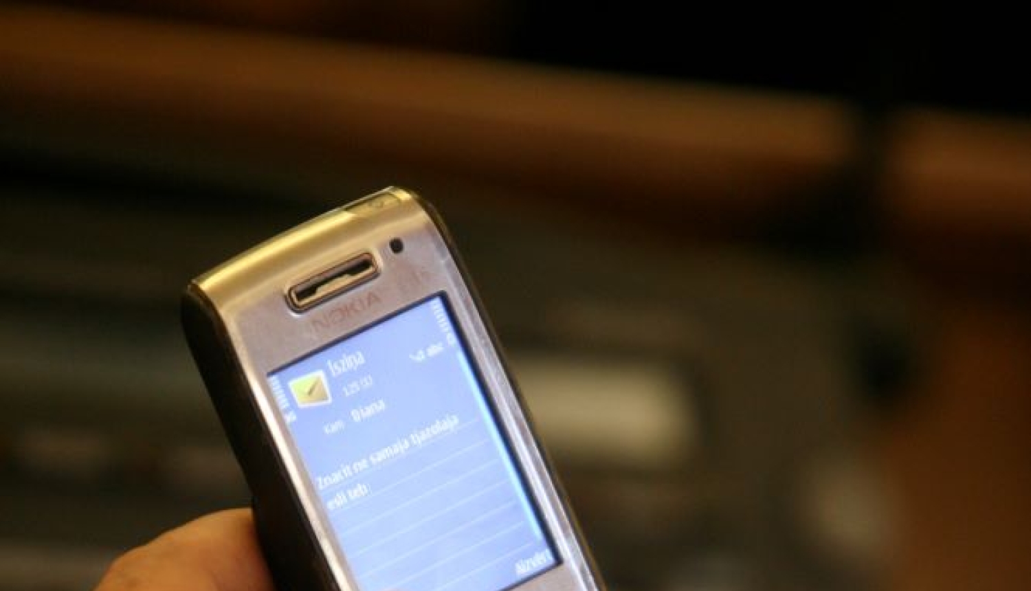 Mobilā telefona aparāts