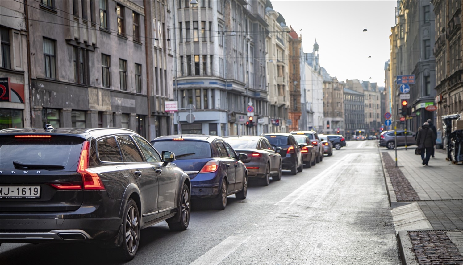 Aleksandra Čaka ielas velojosla