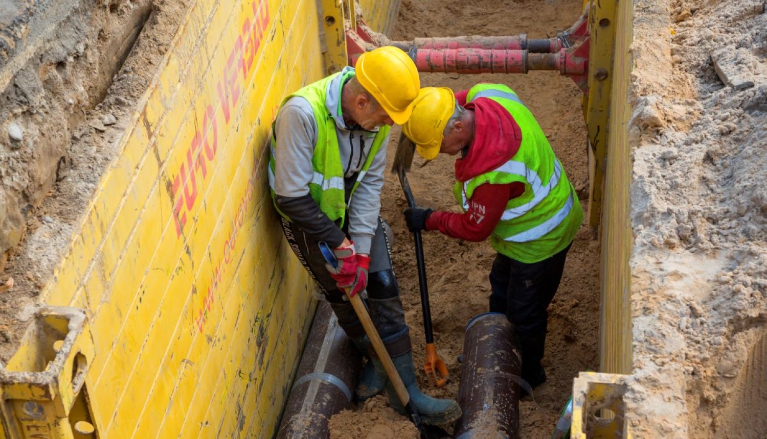 Kanalizācijas trubu remonts