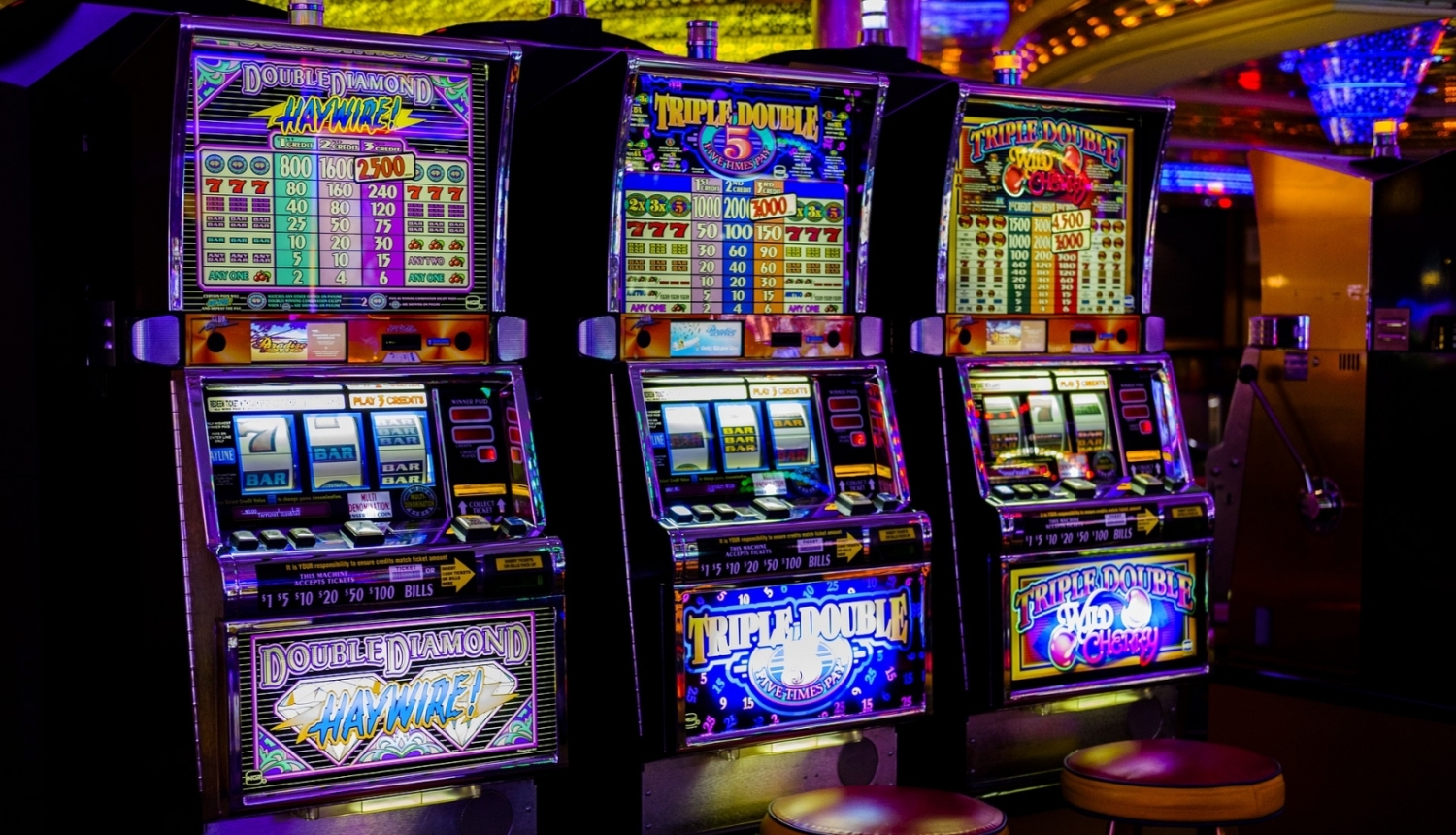 Azartspēļu automāti