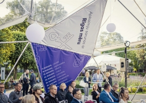 1.diskusija ciklā “Apkaimju sarunas ar Rīgas mēru” 17. augustā Ziedoņdārzā