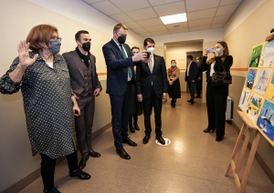 Rīgas domes vadība Ukraiņu vidusskolā