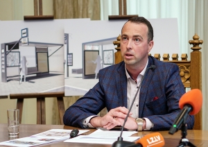 Pilsētvides dizaina pārvaldes vadītājs  Valdis Dombrovskis