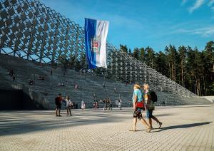 Lielais pikniks Mežaparka Lielajā estrādē