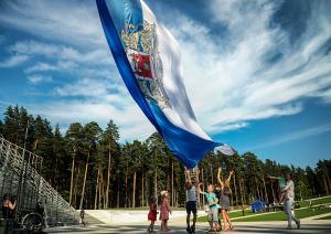 Lielais pikniks Mežaparka Lielajā estrādē