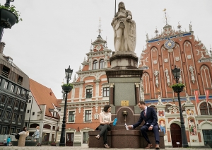 Brīvkrāns pie Rolanda statujas