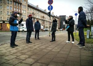 Apspriež gājēju drošības jautājumus Brasas apkaimē