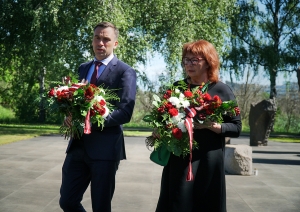 Rīgas domes priekšsēdētājs Mārtiņš Staķis un deputāte, filmas “Sibīrijas bērni” režisore Dzintra Geka-Vaska