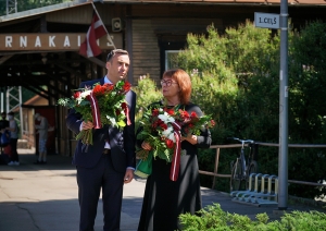 Rīgas domes priekšsēdētājs Mārtiņš Staķis un deputāte, filmas “Sibīrijas bērni” režisore Dzintra Geka-Vaska