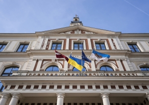 Karogi pie Rātsnama