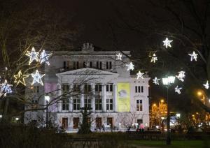 Ziemassvētku apgaismojums pilsētā