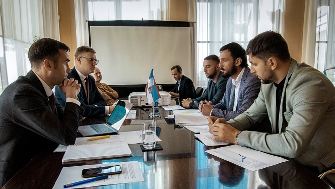 Rīgas domes vadība tiekas ar Satiksmes departamenta pārstāvjiem