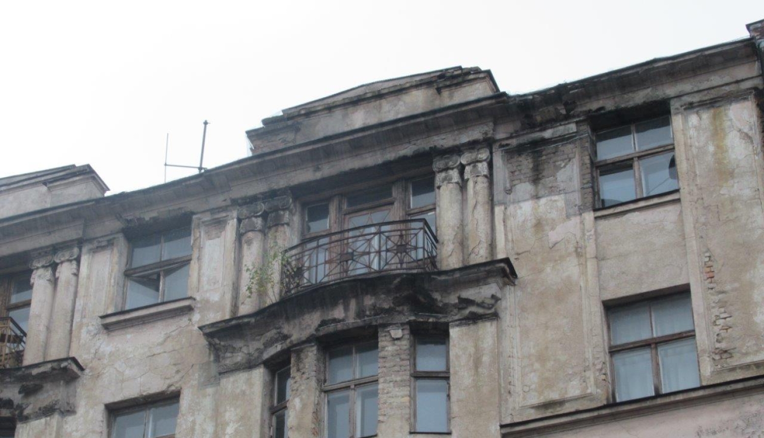 Grausts Aleksandra Čaka ielā