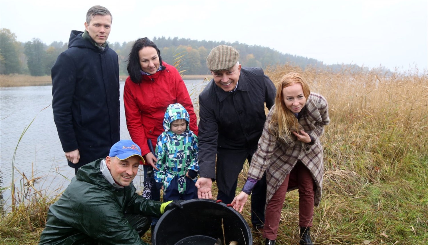 RD Mājokļu un vides komitejas priekšsēdētājs Edmunds Cepurītis, viņa vietniece Selīna Vancāne, RD Mājokļu un vides departamenta direktors Anatolijs Aļeksejenko un Vides pārvaldes priekšnieka p.i.Lana Puntusa