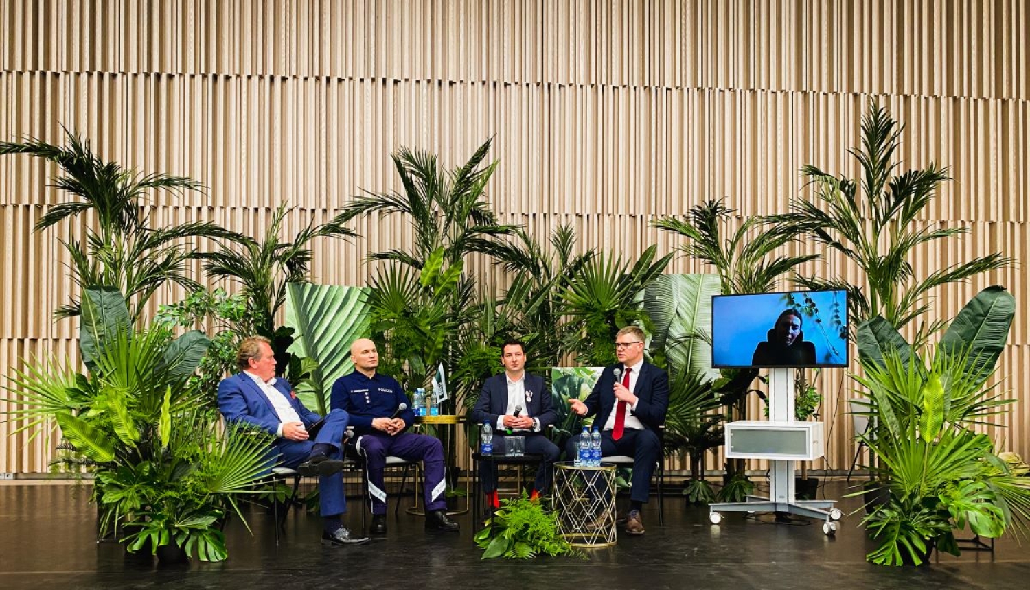 Diskusijas dalībnieki