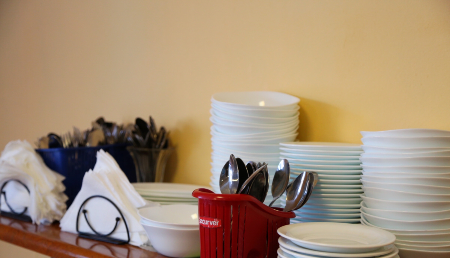 Pusdienu trauku kaudzītē